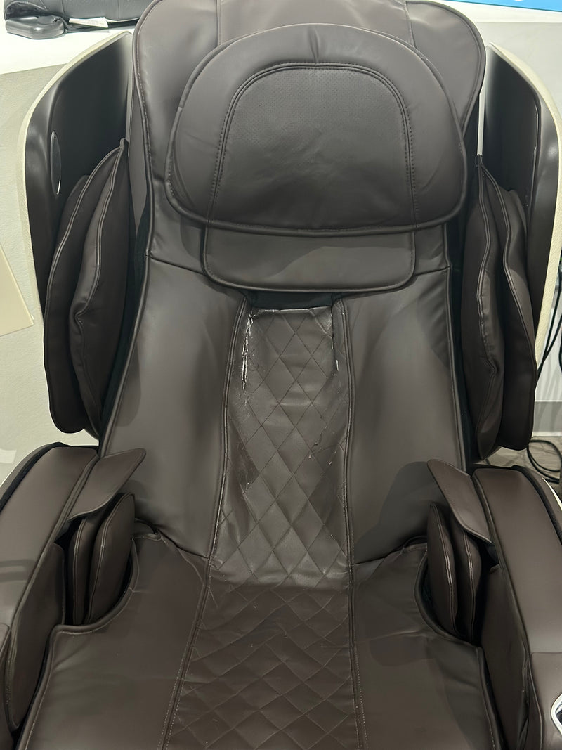 DEMO UNIT - OSIM - OS-868 uLove - Full Body Massage Chair with 720° Roller Balls
