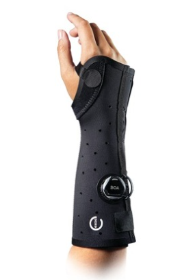 Enovis- Short Arm Fracture Brace Open Thumb