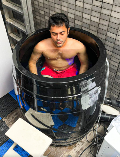 Dreampod - Ice Series - Fiberglass Cold Plunge Barrel with Chiller