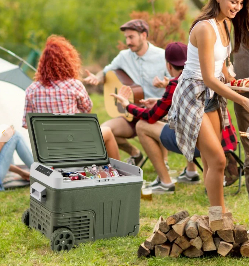 *12 Volt Car Refrigerator Portable Car Fridge with Adjustable Range - M