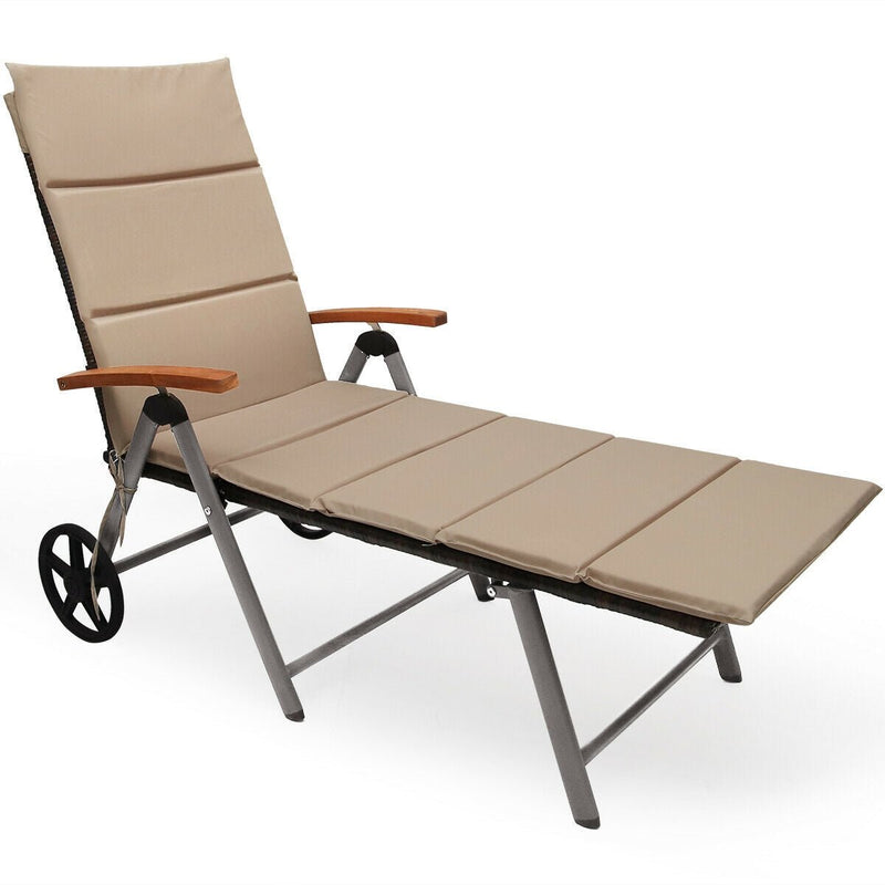 Foldable Outdoor Chaise Lounge Chair Wicker Recliner Chair with Aluminum Frame - Relaxacare