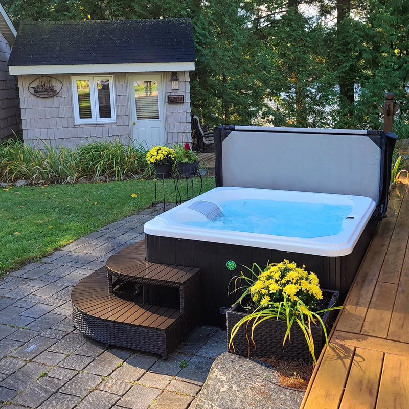 Great Lakes-Gander 17 Jet Hot Tub - Relaxacare