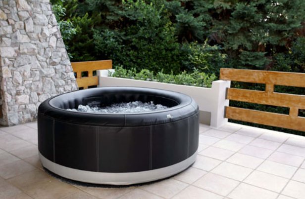 MSpa - Camaro 6-Person Portable Hot Tub with 138 Air Jets - Black - Relaxacare