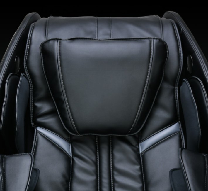 Special Buy - Demo- Ogawa Recharge OG-5500 - Full Body L-Track Massage Chair With Heat - Relaxacare